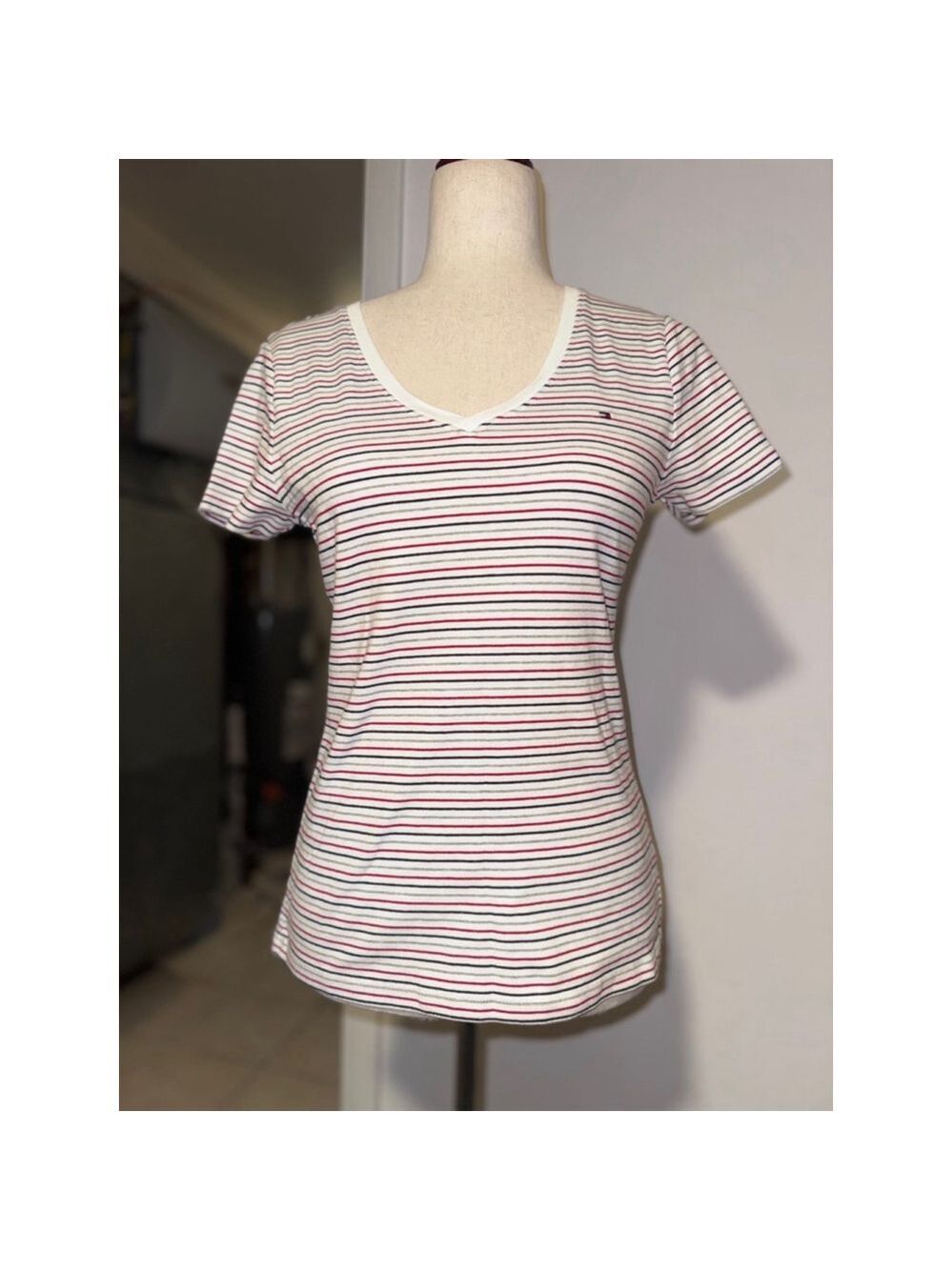 Tommy stripped shirt sz medium short sleeve red black gray logo white trim
